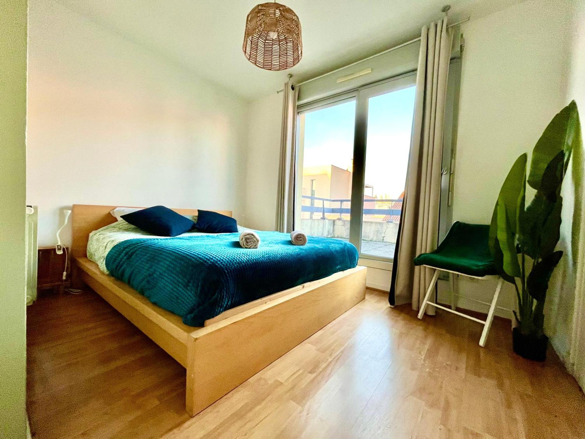 Bngo I Immense Rooftop Lyon I 2 Chambres, 4 Places Parkings, 2 Immenses Terrasses, 8 Personnes Екстер'єр фото